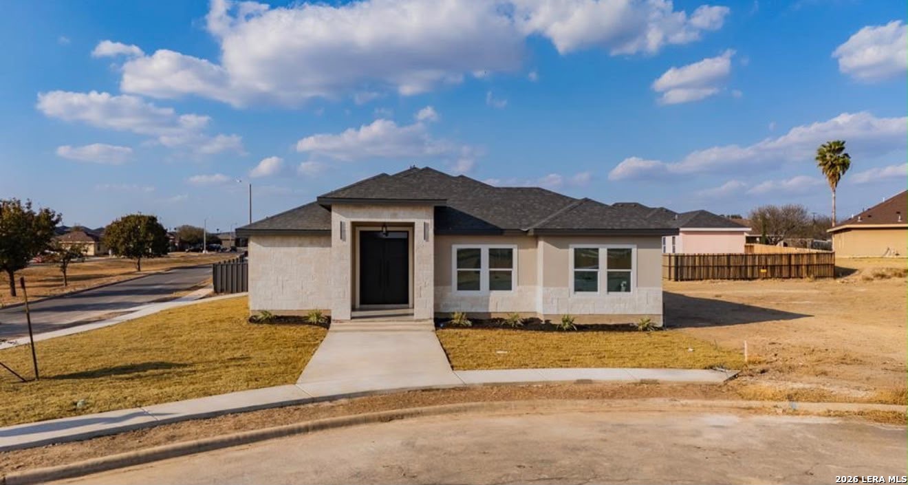 3459 Cory Circle, Eagle Pass, TX 78852
