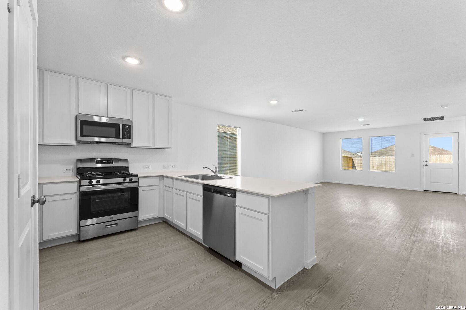 3233 Climb Dr, New Braunfels, TX 78264