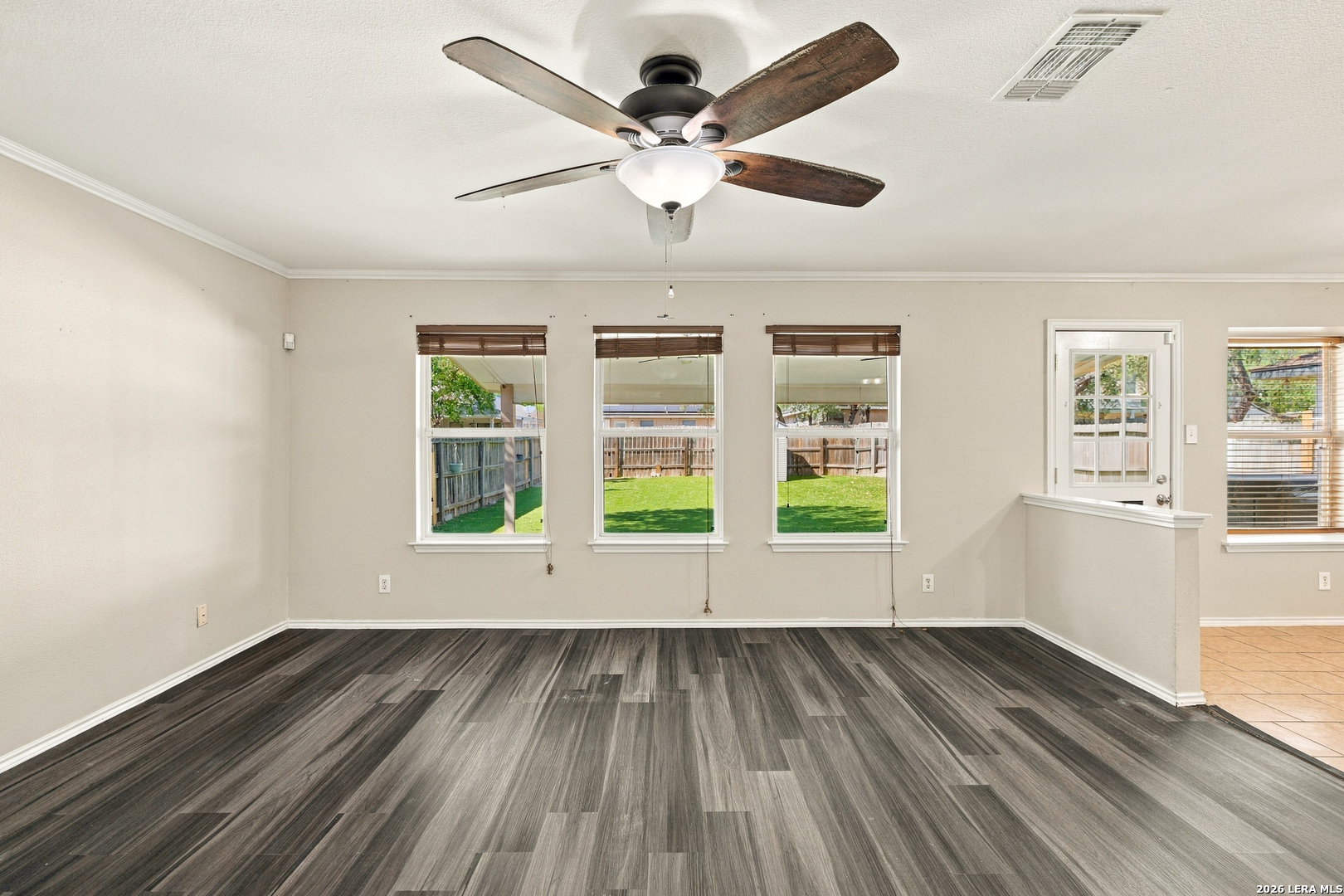 1st Living Area