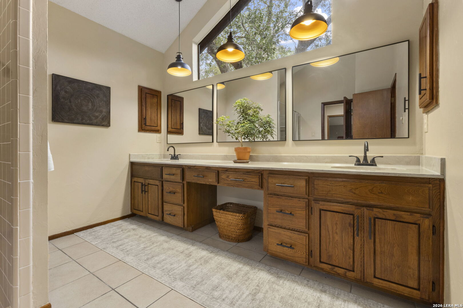 15406 LONG CREEK ST, San Antonio, TX 78247