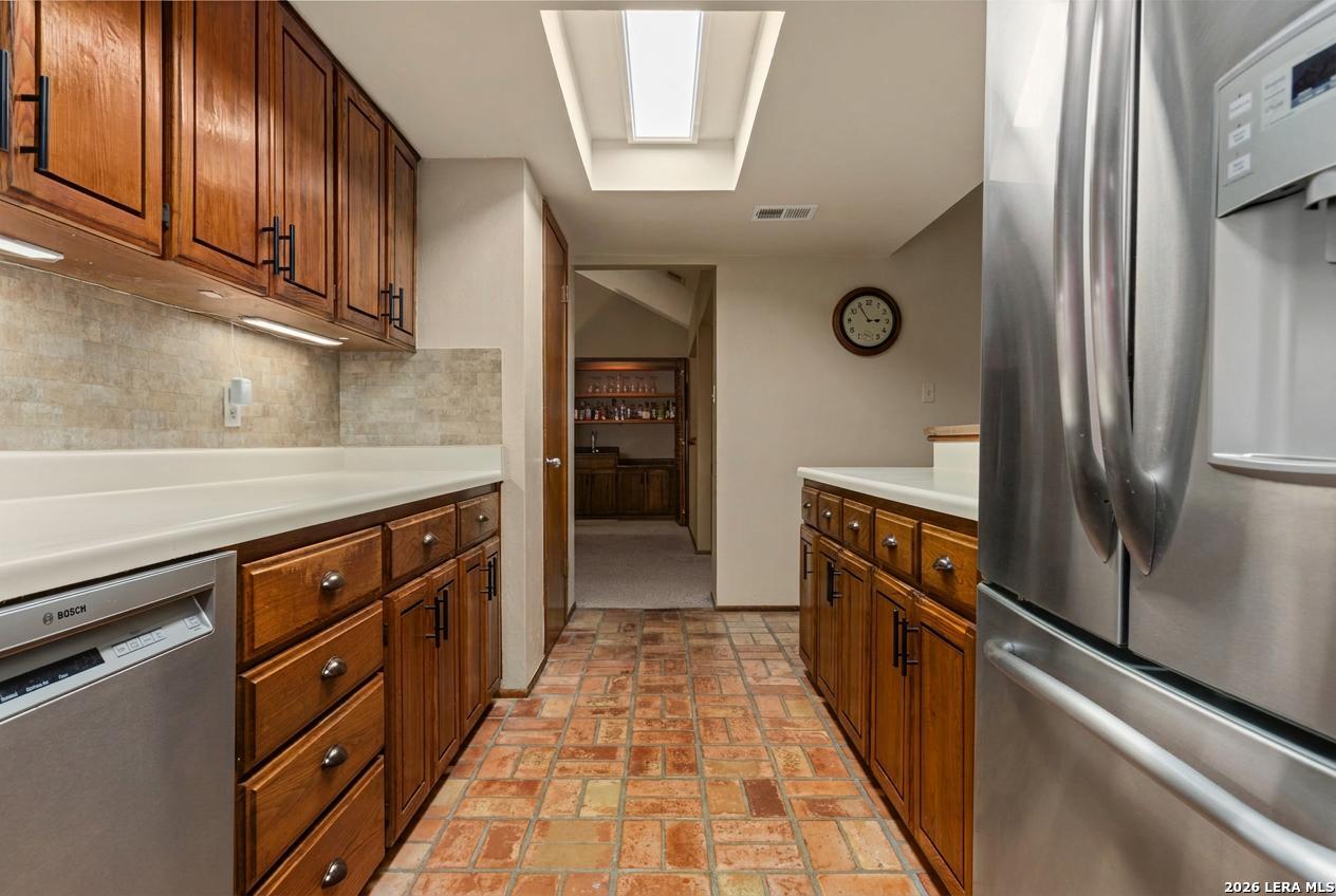 15406 LONG CREEK ST, San Antonio, TX 78247