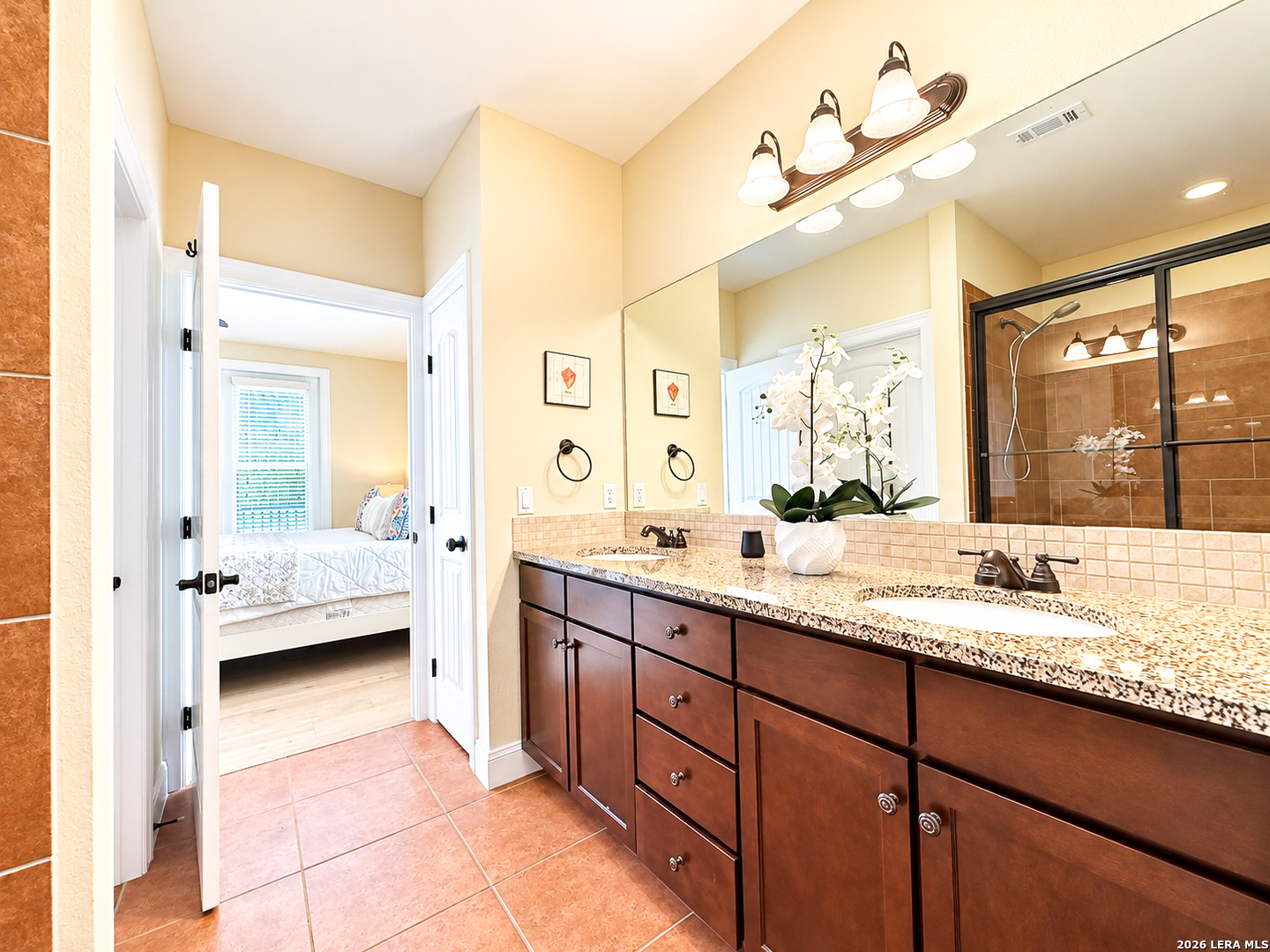 96 Island Dr, #12, Horseshoe Bay, TX 78657