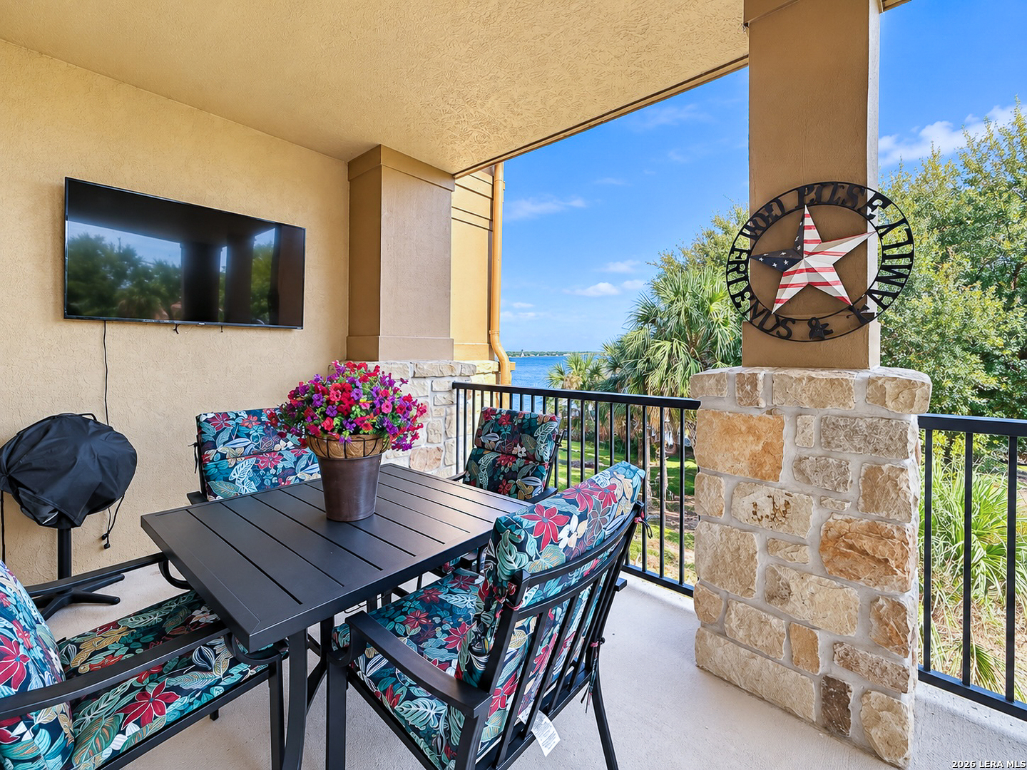 96 Island Dr, #12, Horseshoe Bay, TX 78657