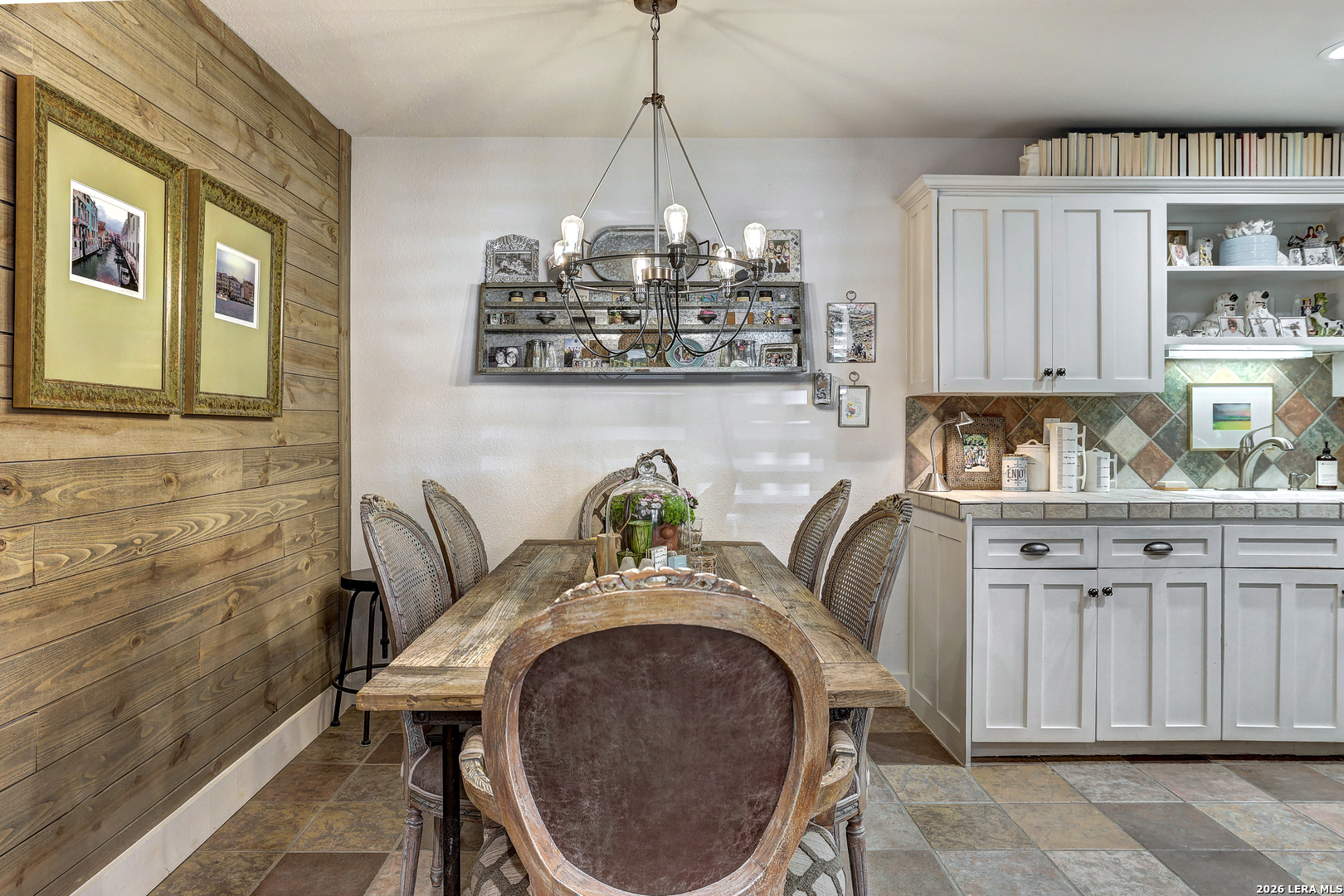8210 BENT TREE RD, #APT 141, Austin, TX 78759