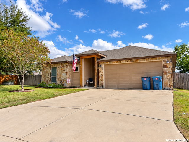 1828 WANDERING TRL, Pleasanton, TX 78064