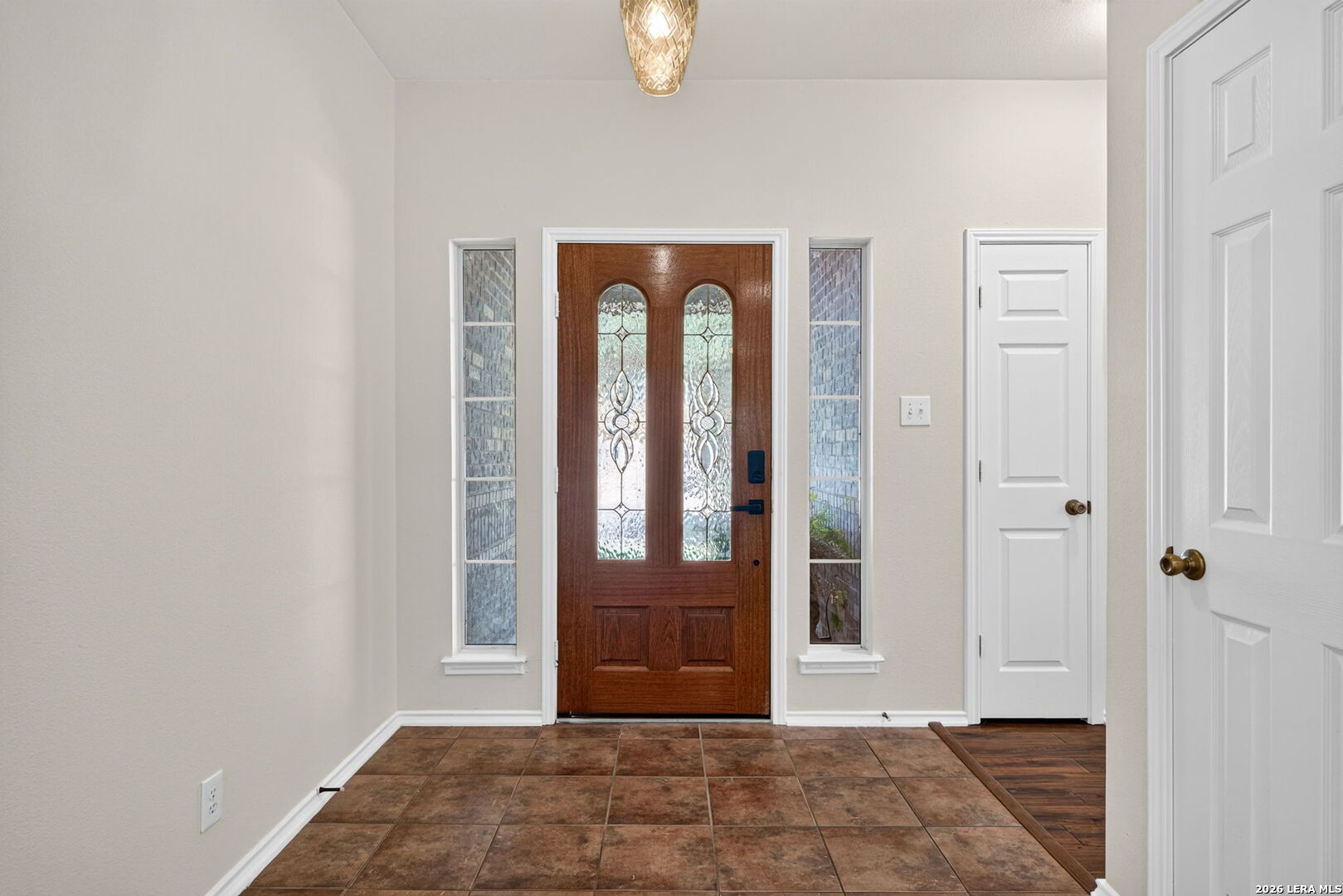 Entry/Foyer