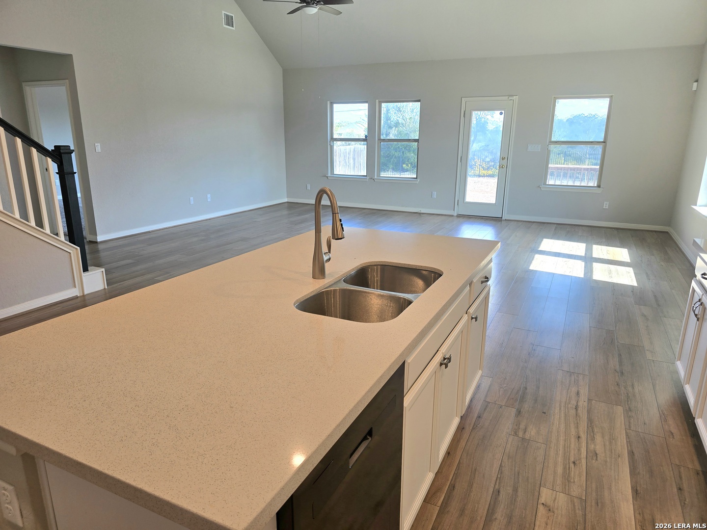 1536 Argon Way, San Antonio, TX 78245