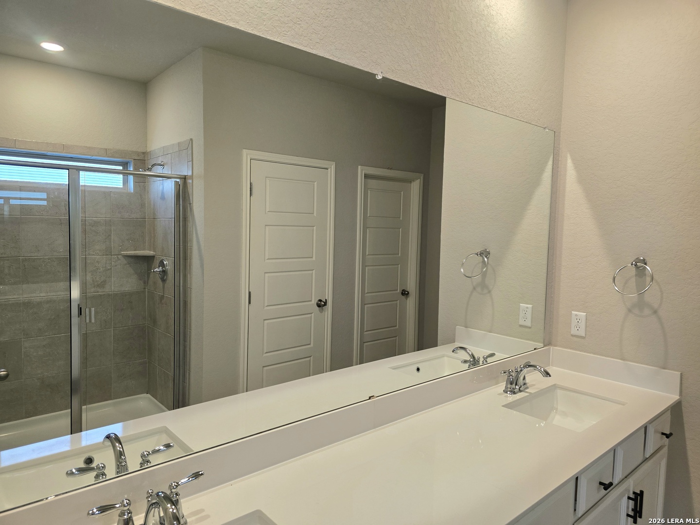 1536 Argon Way, San Antonio, TX 78245
