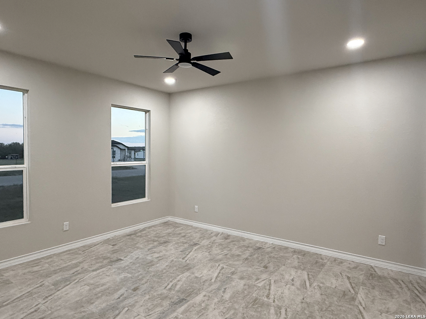 128 CAMINO VERDE CT, La Vernia, TX 78121