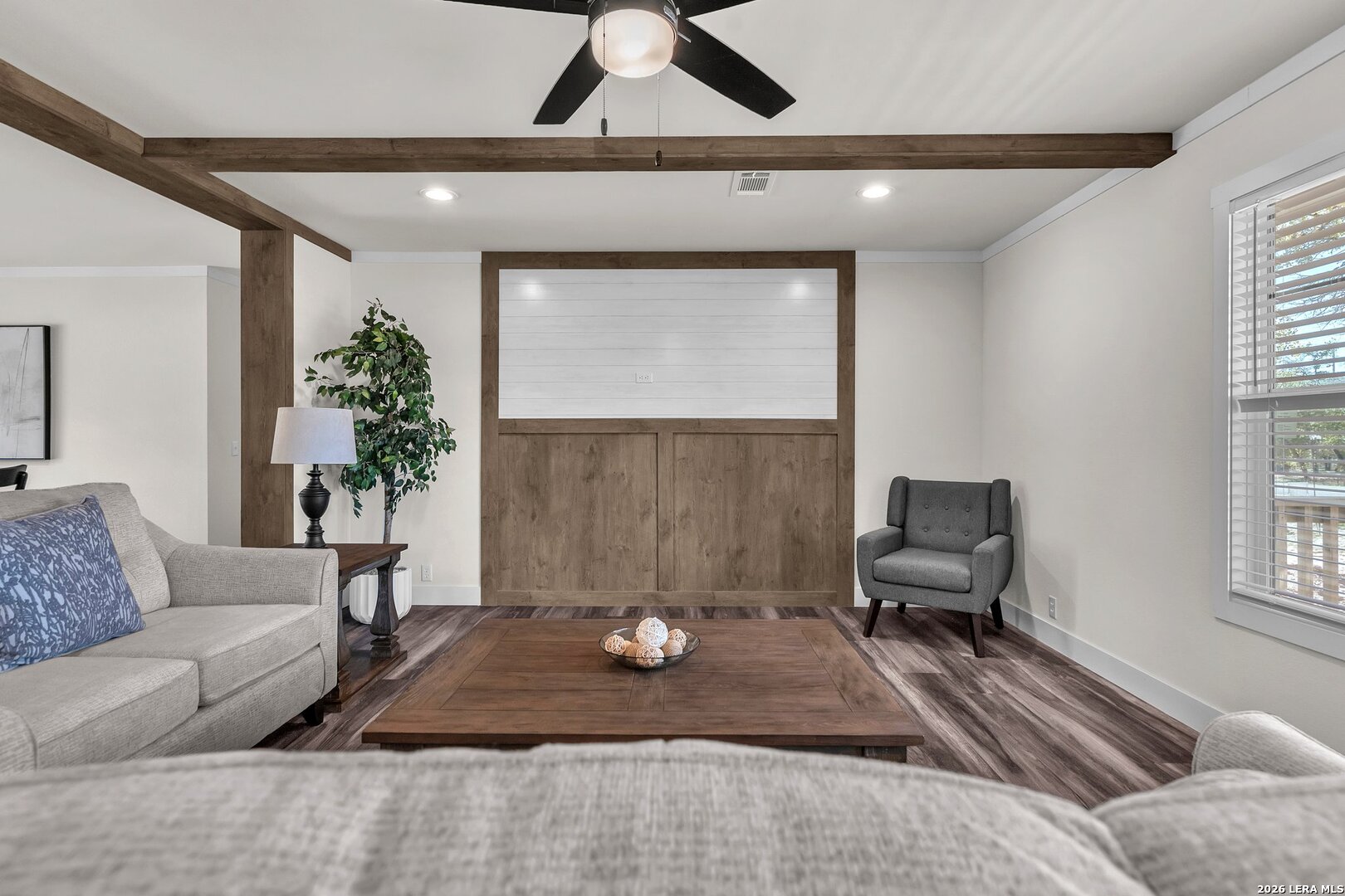 2218 Stevens Rd, Somerset, TX 78069