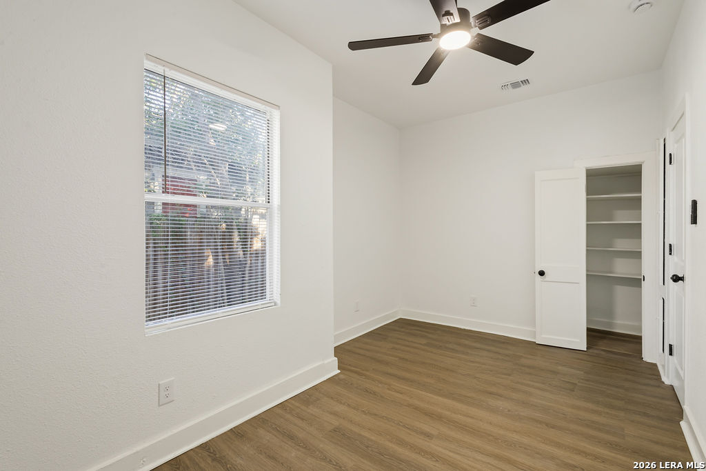 624 Bailey Ave, San Antonio, TX 78210