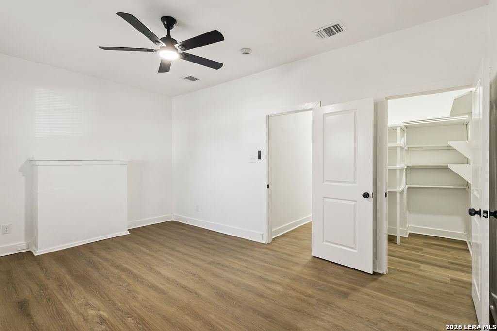 624 Bailey Ave, San Antonio, TX 78210