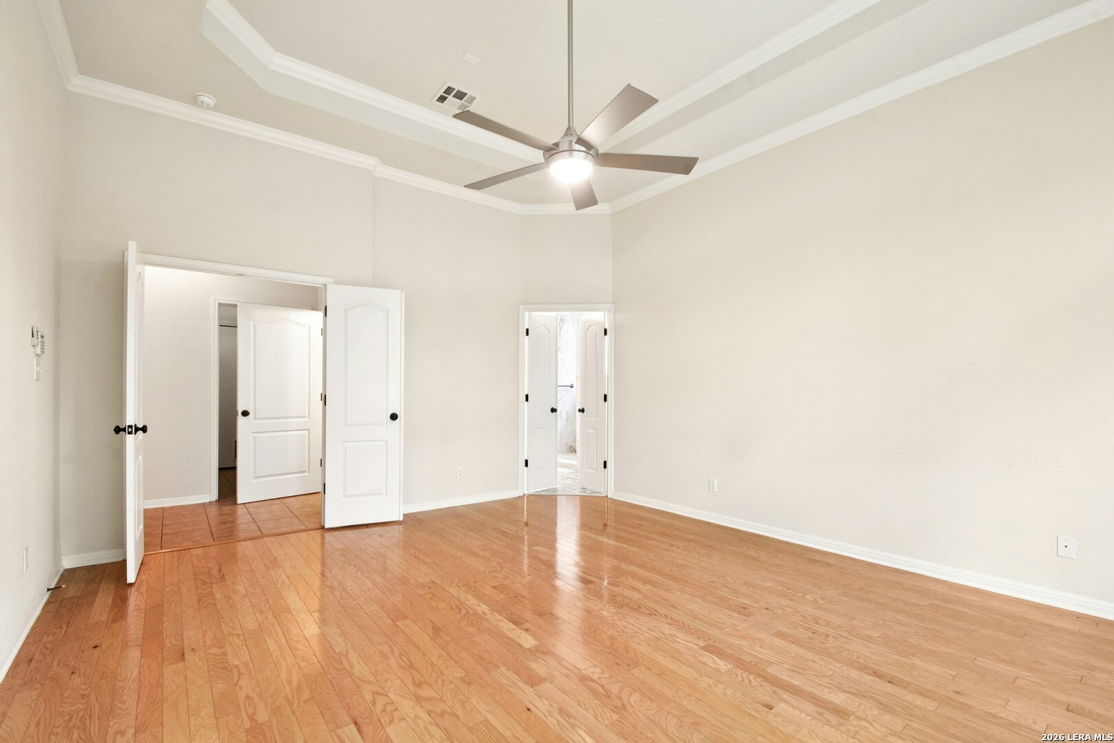1118 CHARLISAS WAY, San Antonio, TX 78216