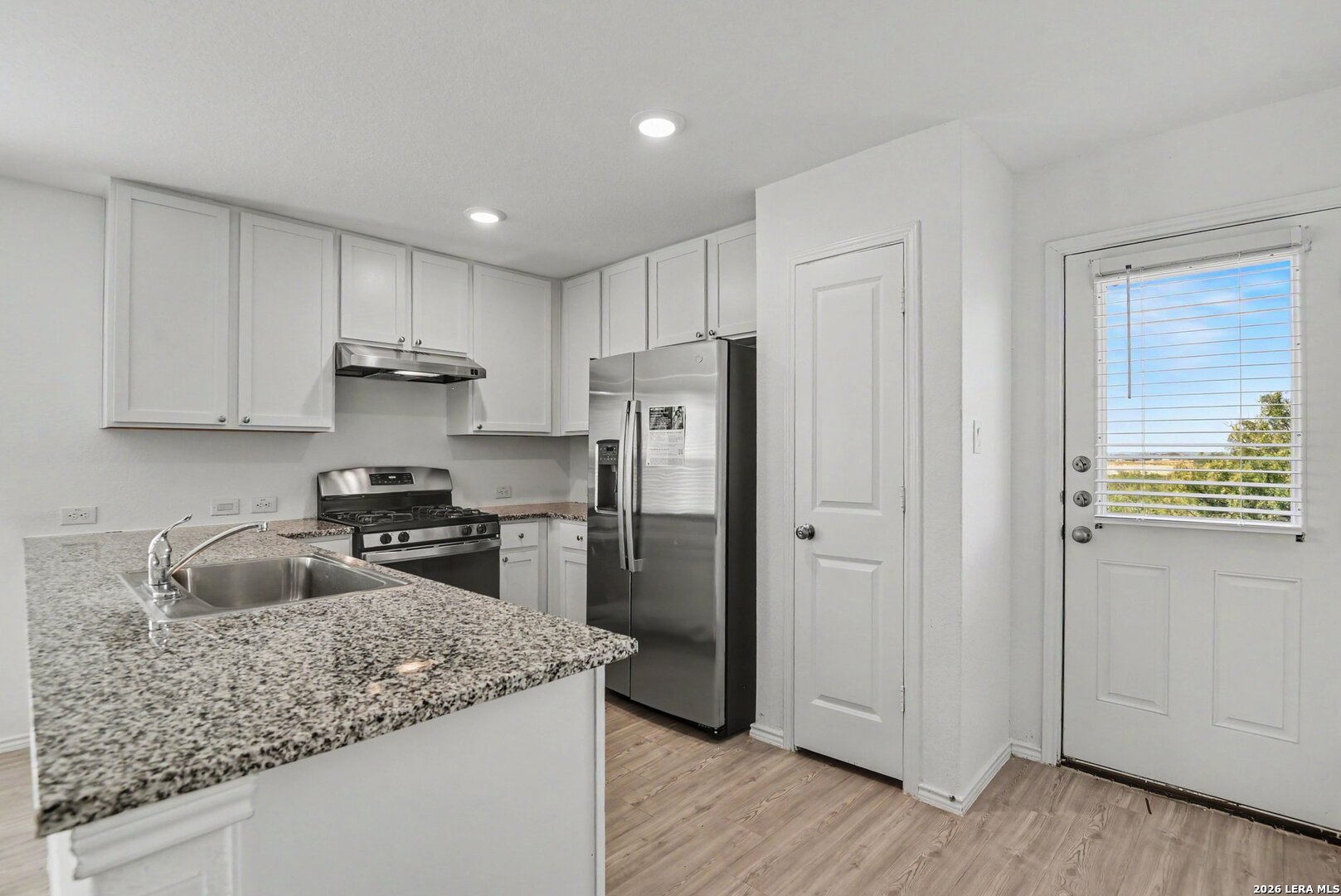 6903 CHICKEN RDG, San Antonio, TX 78252