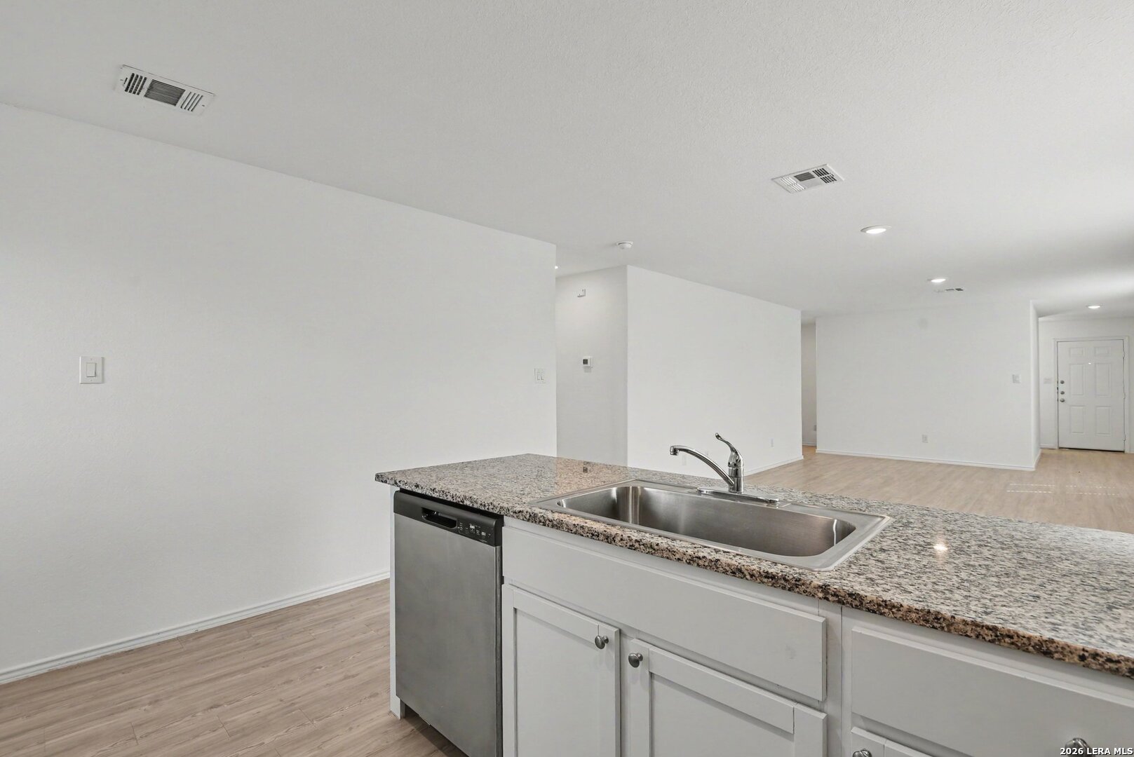 6903 CHICKEN RDG, San Antonio, TX 78252