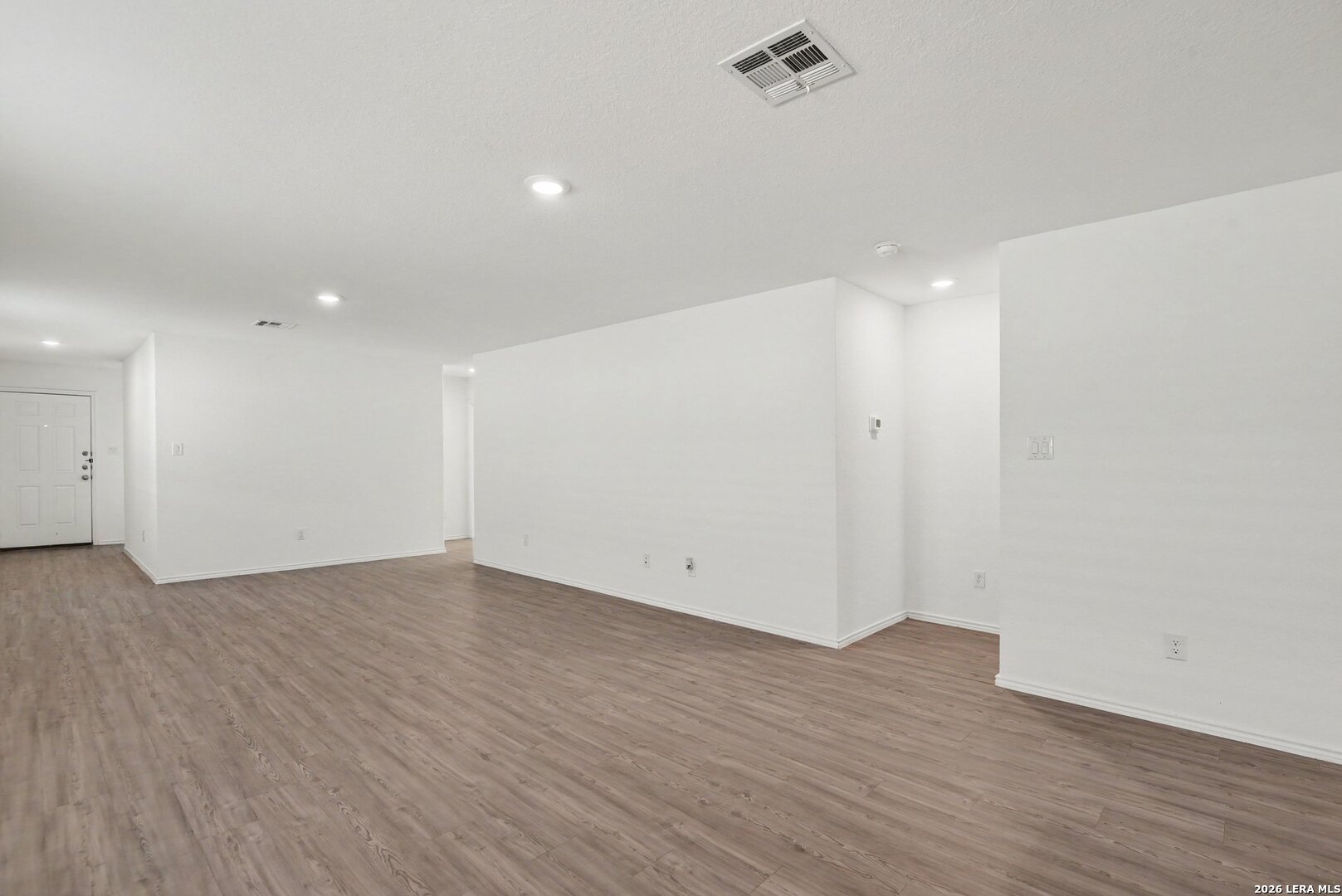 6823 CHICKEN RDG, San Antonio, TX 78252