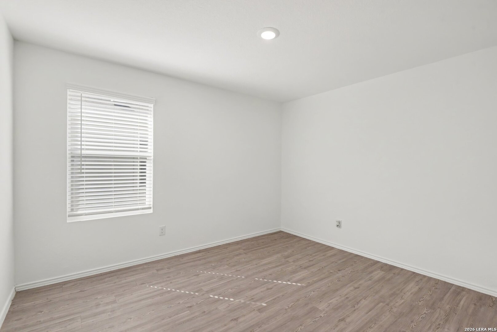 6823 CHICKEN RDG, San Antonio, TX 78252