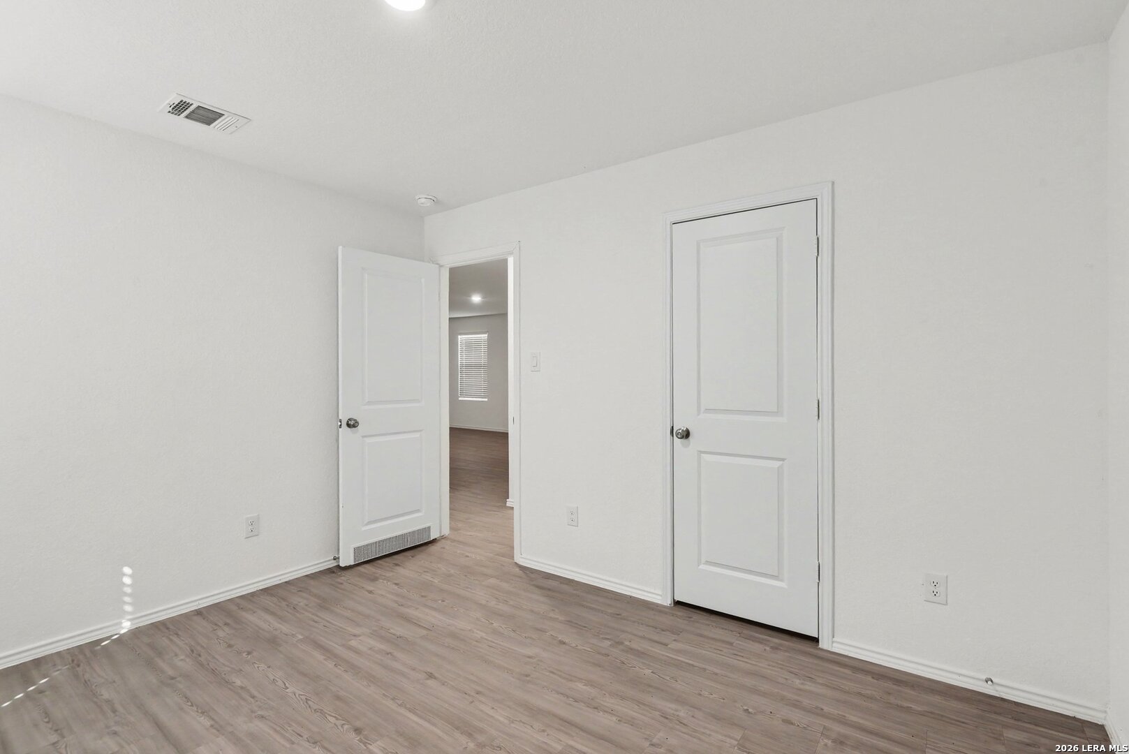 6823 CHICKEN RDG, San Antonio, TX 78252