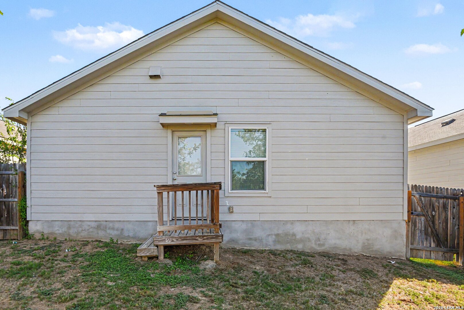 6823 CHICKEN RDG, San Antonio, TX 78252