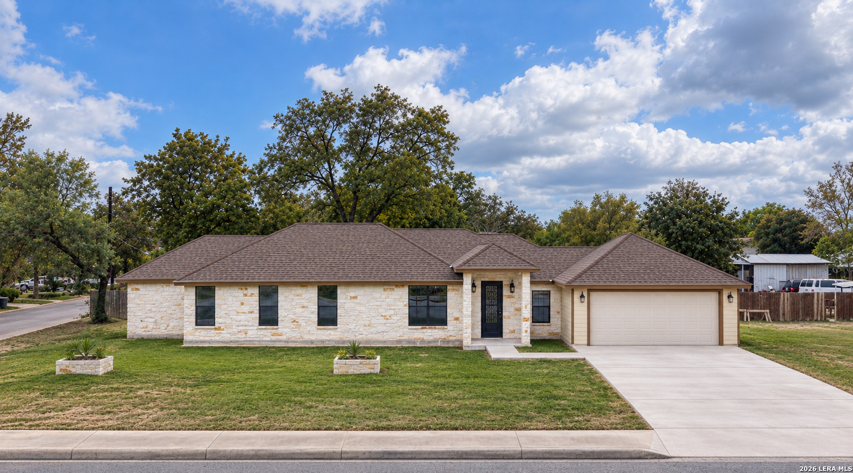 Property photo for 221 N BENSON RD, Uvalde, TX