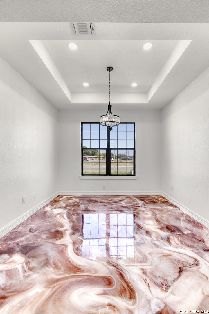 221 N BENSON RD, Uvalde, TX 78801