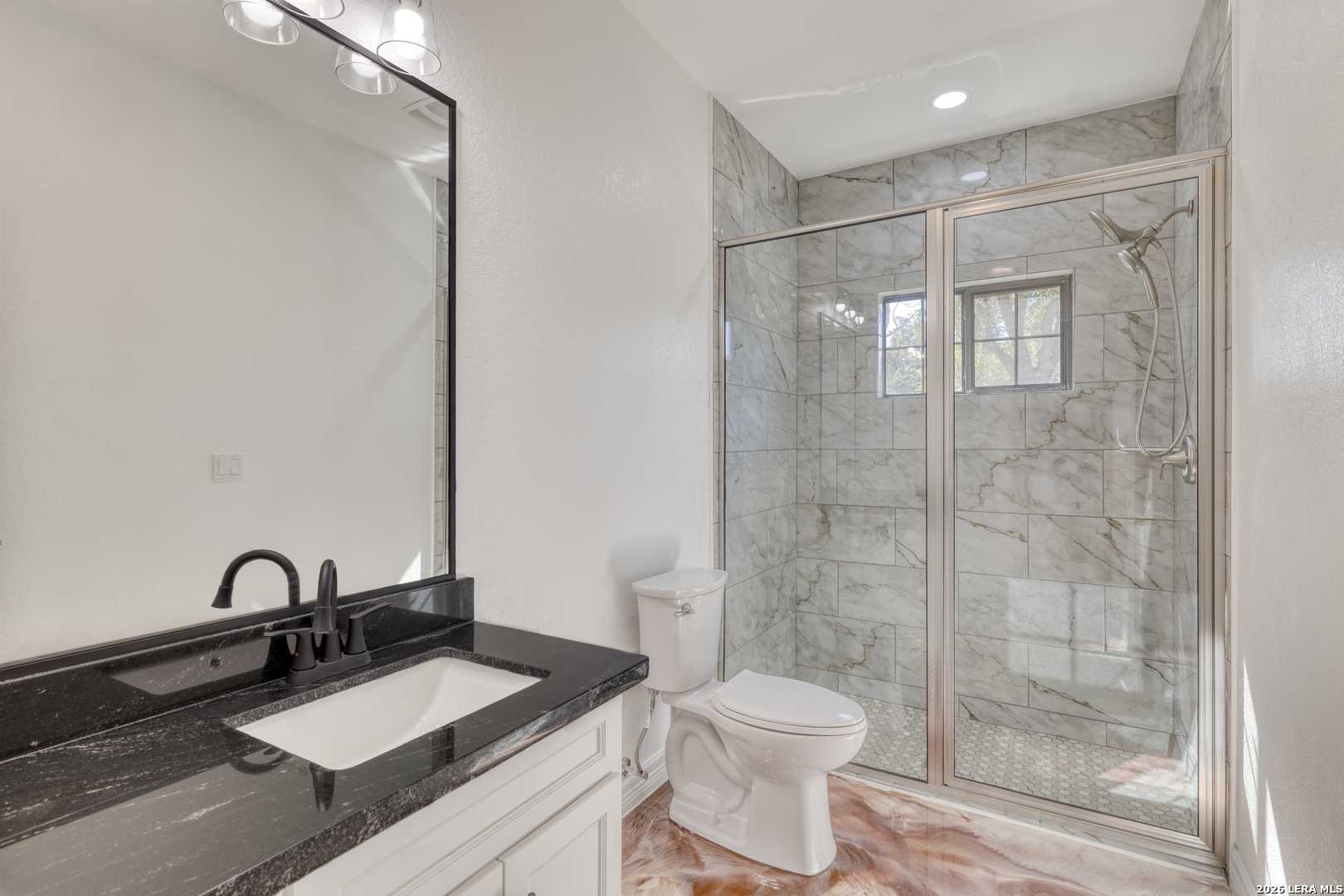 221 N BENSON RD, Uvalde, TX 78801