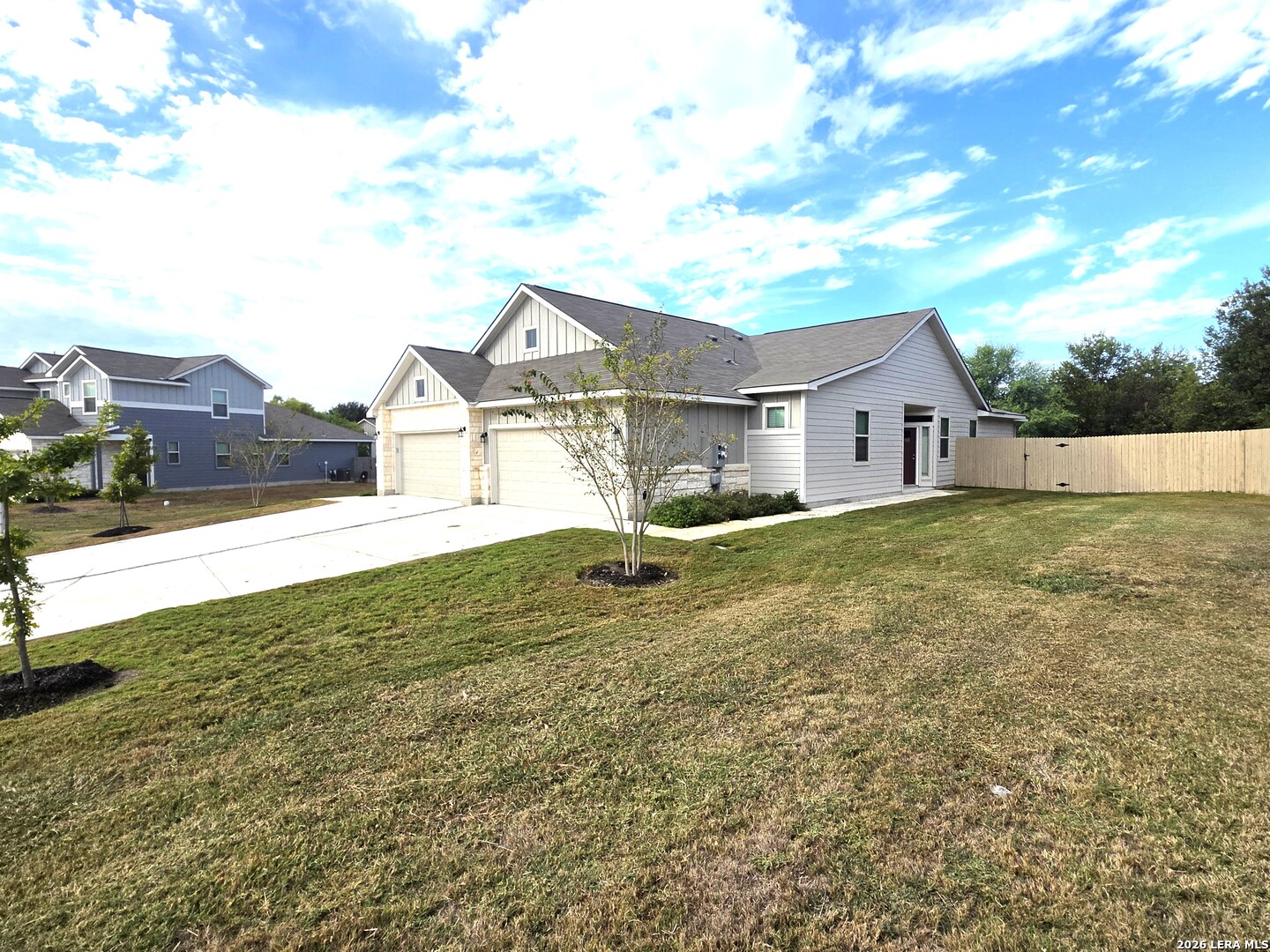 333 CALEB CT, Cibolo, TX 78108