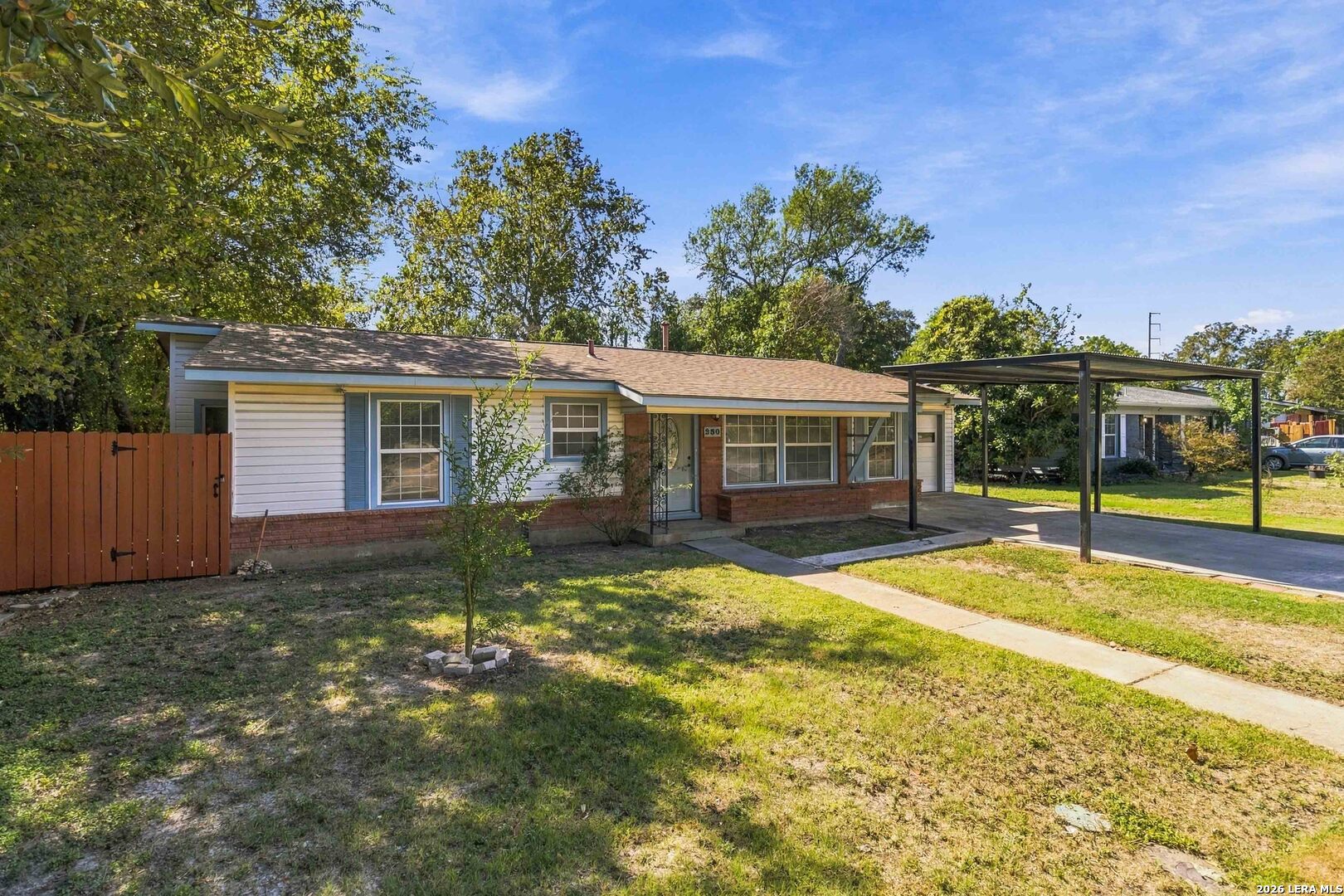 250 CHESSWOOD DR, San Antonio, TX 78228