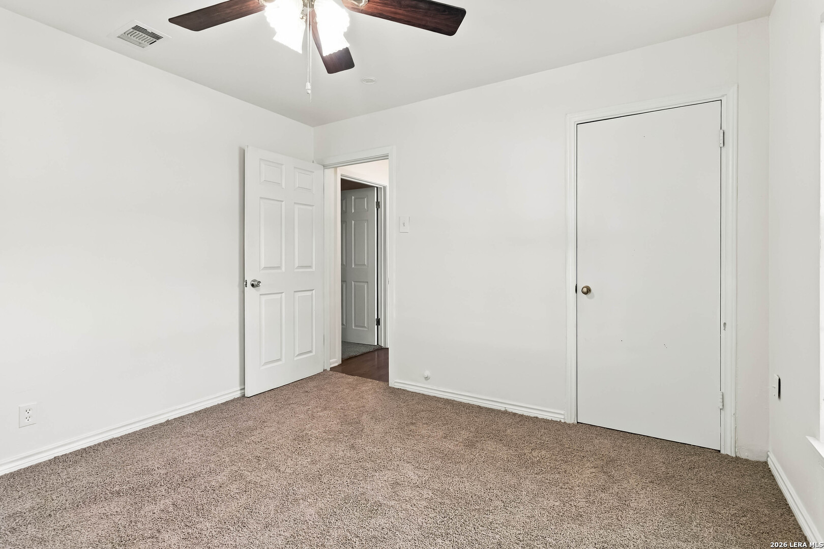 250 CHESSWOOD DR, San Antonio, TX 78228