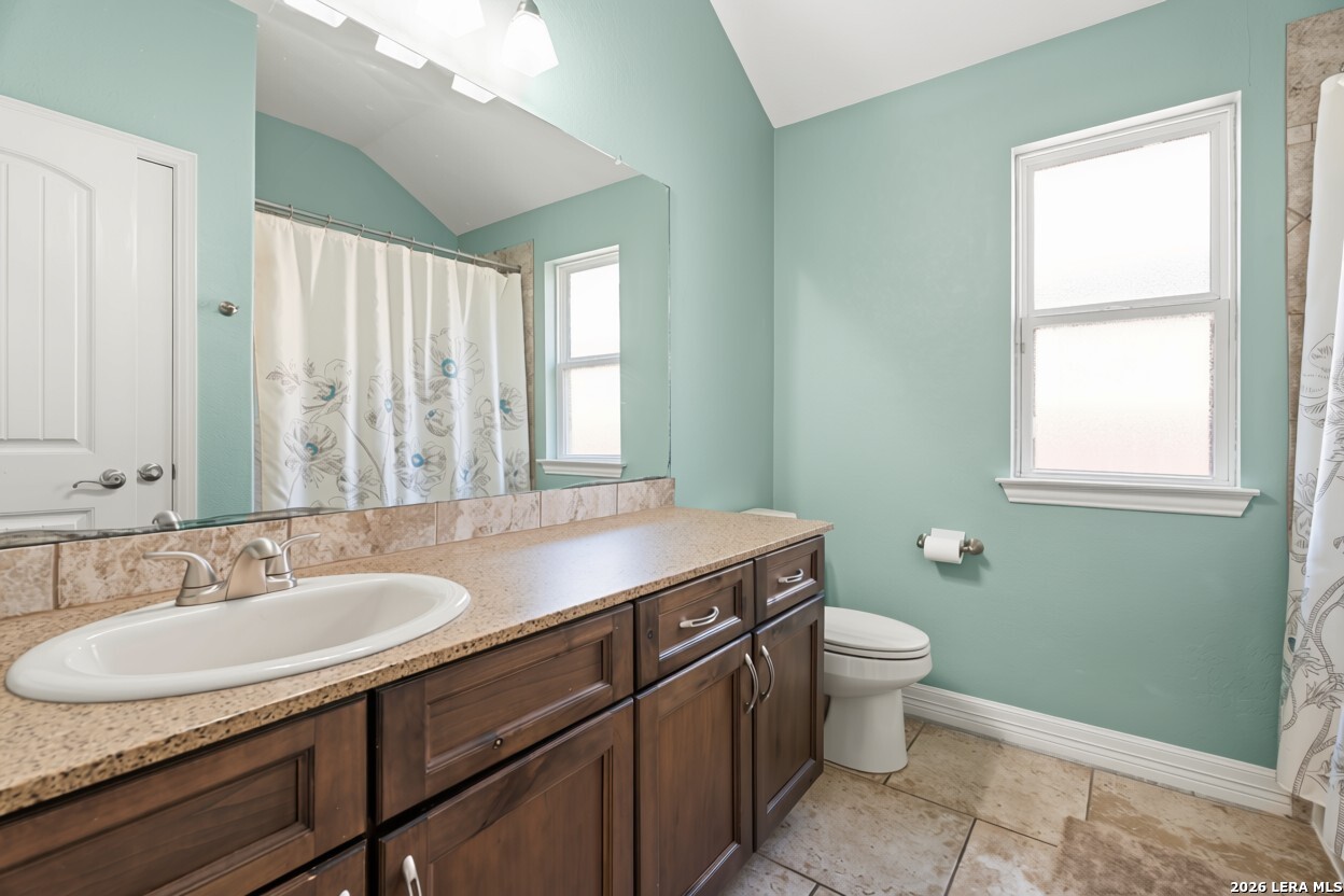15726 HILL LN, Selma, TX 78154