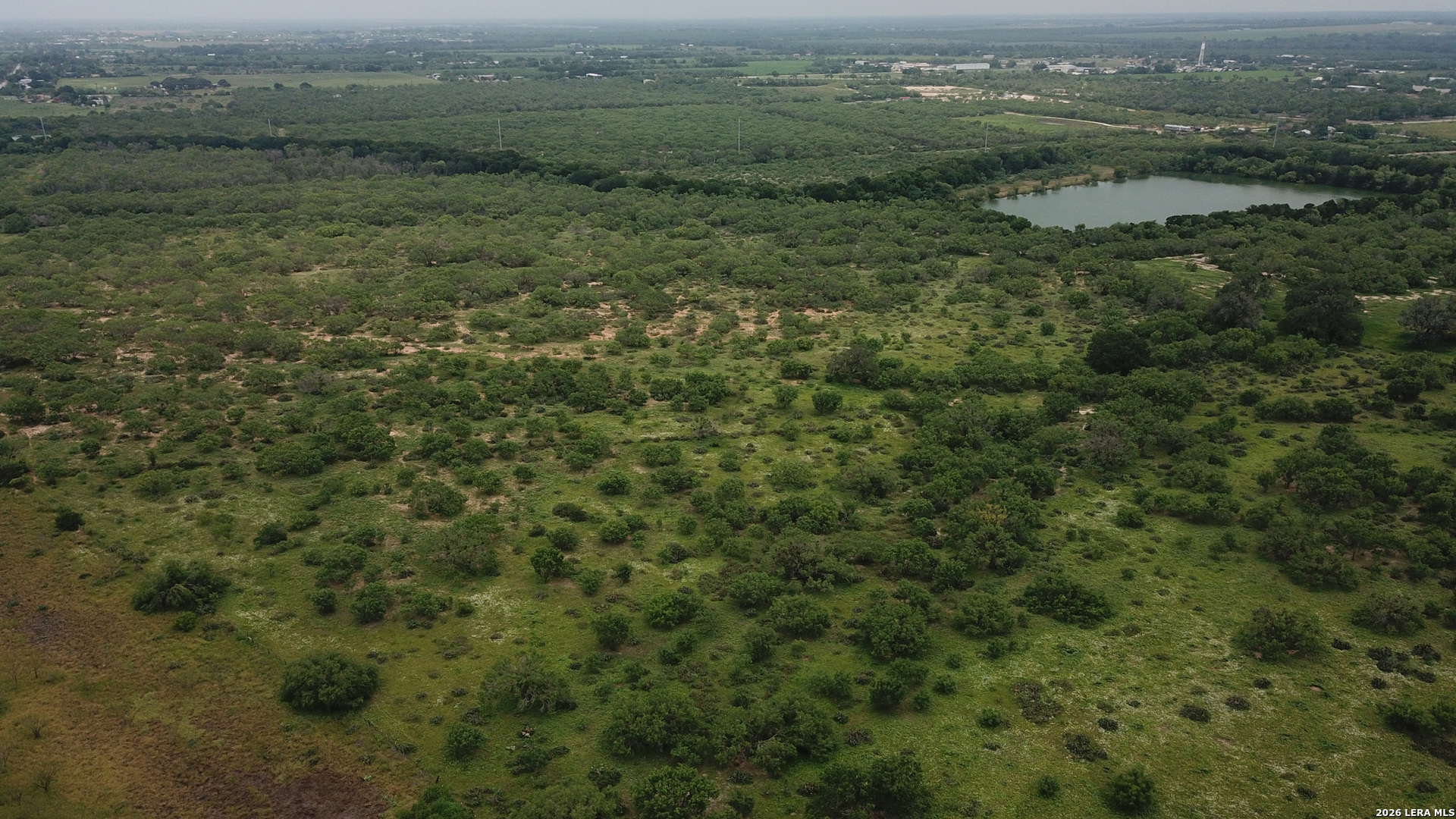 599 COUNTY ROAD 7611, Devine, TX 78016