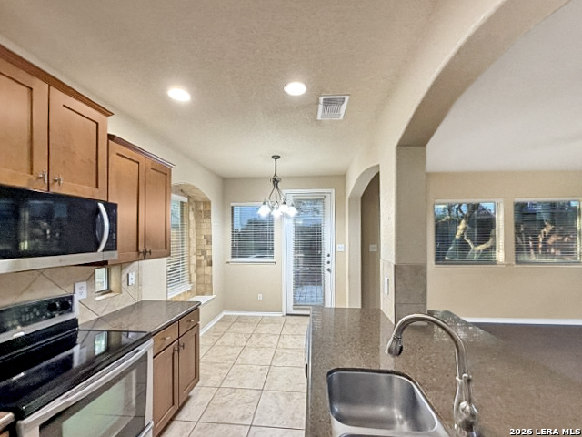 1227. Tweed Willow, San Antonio, TX 78258