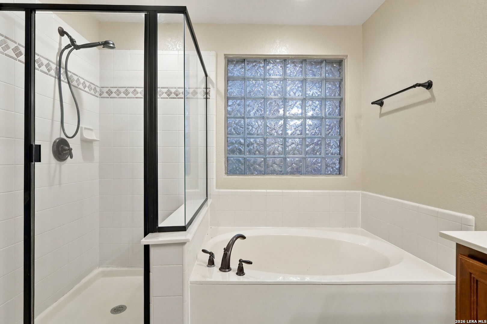 6775 WAYMAN RDG, Live Oak, TX 78233