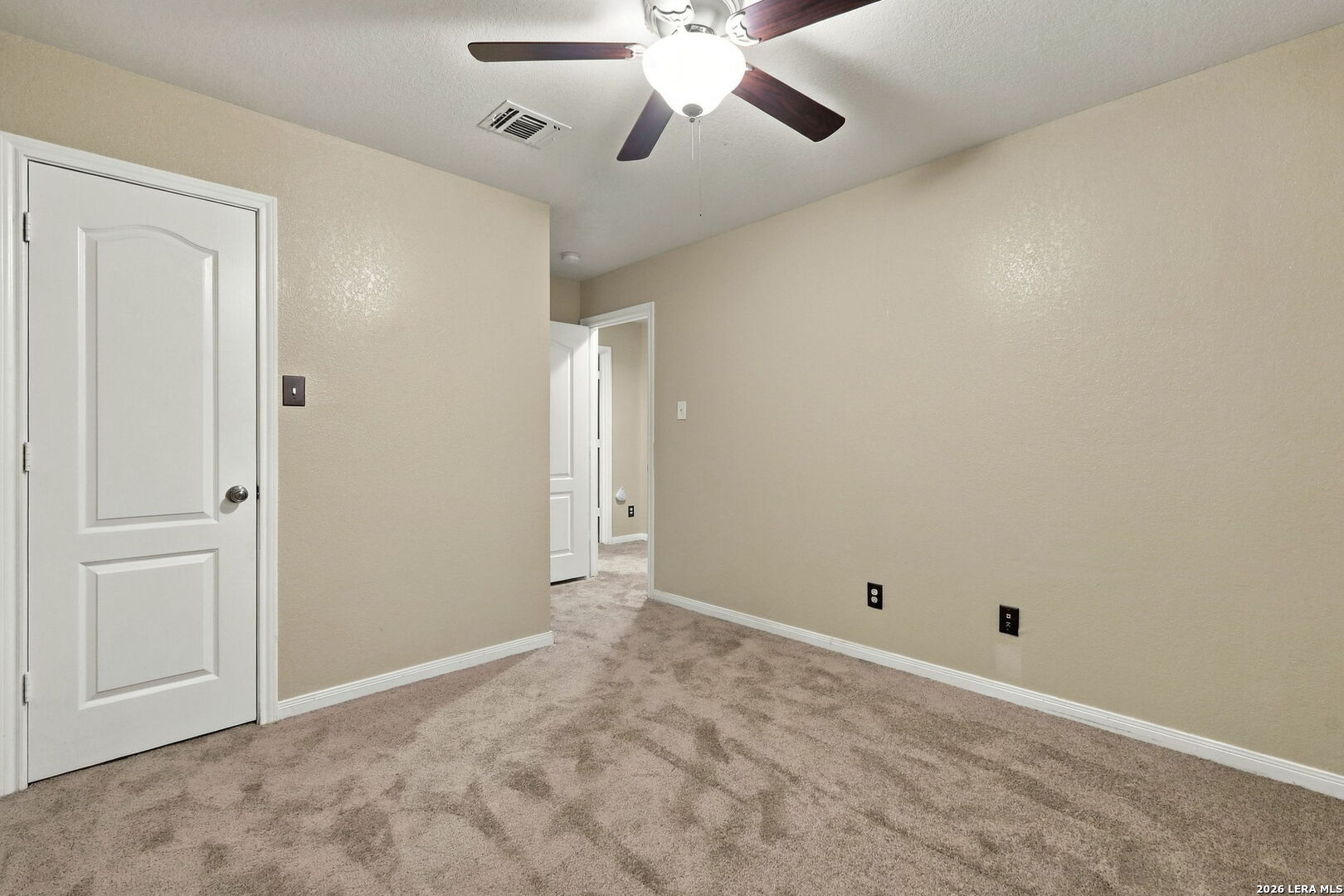 6775 WAYMAN RDG, Live Oak, TX 78233