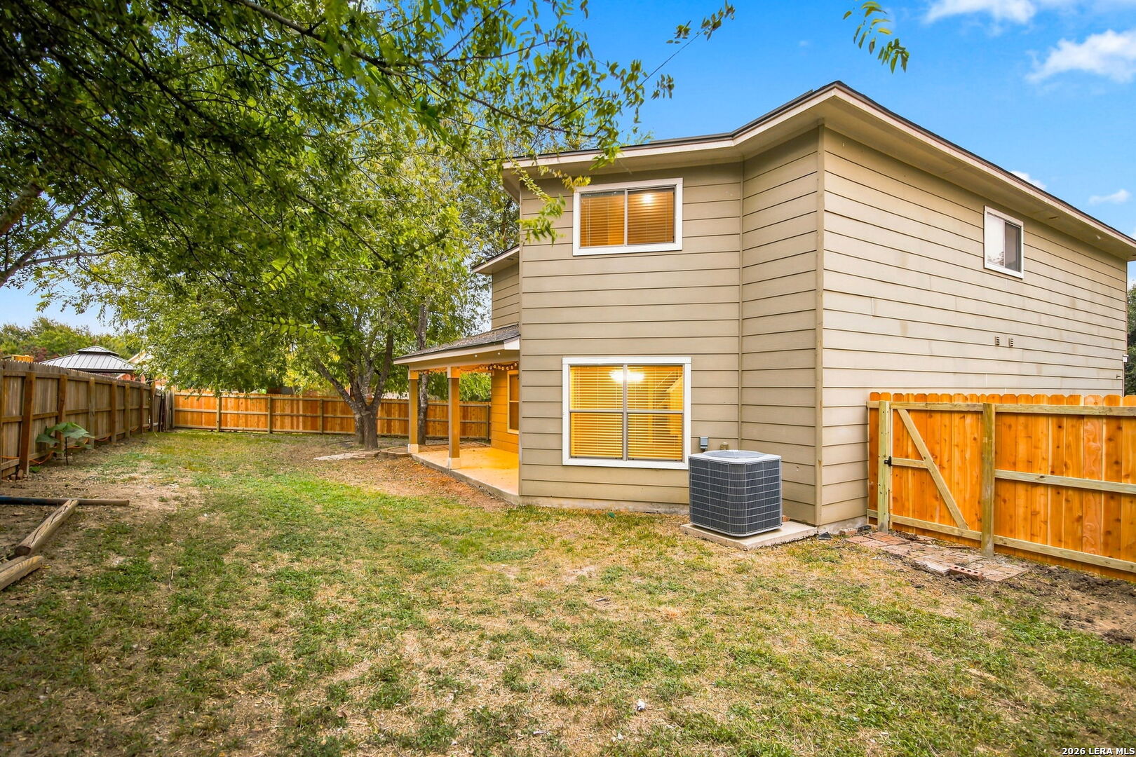 6775 WAYMAN RDG, Live Oak, TX 78233