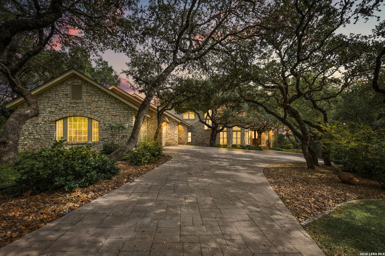 Photo 1 of Single family home for sale at 29618 Fairview Pl, Fair Oaks Ranch, TX 78015 | MLS# 2026608 | Listing updated on 2026-10-28