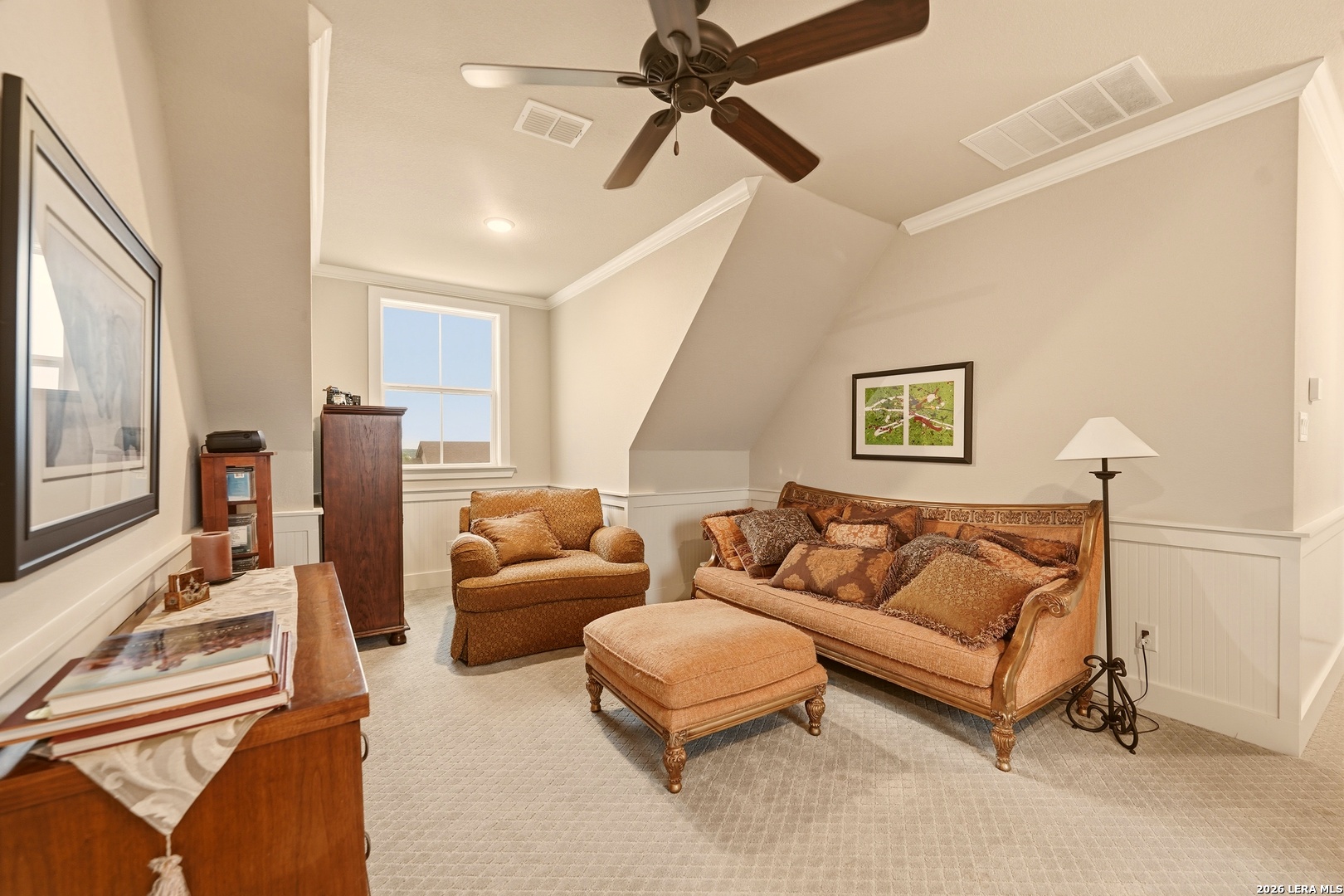 2nd Living Area
