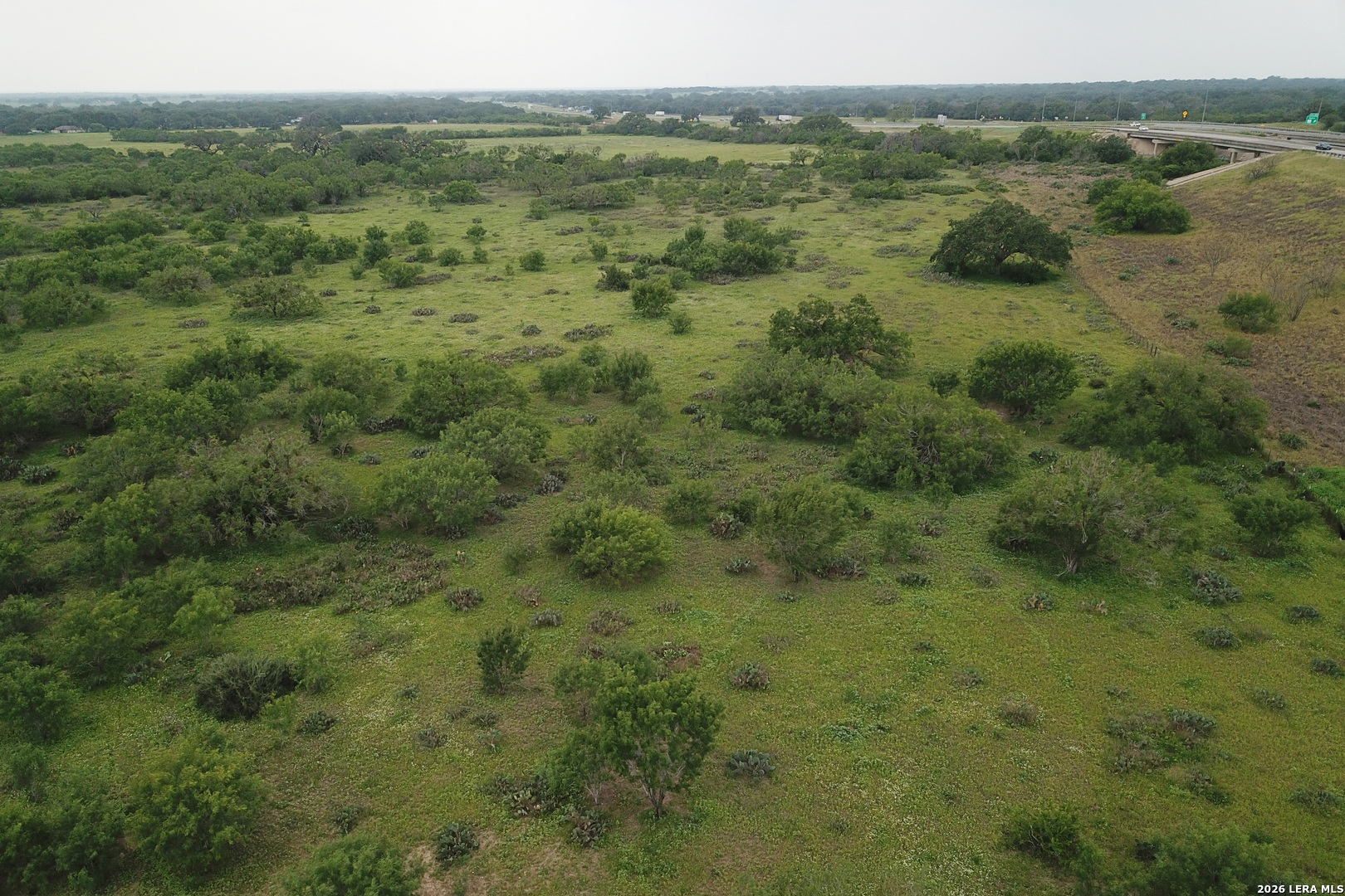 599 COUNTY ROAD 7611, Devine, TX 78016