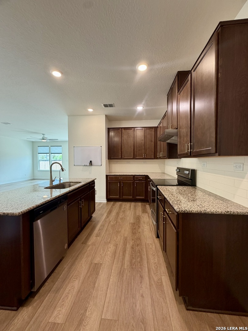 22363 Escalante Run, San Antonio, TX 78261