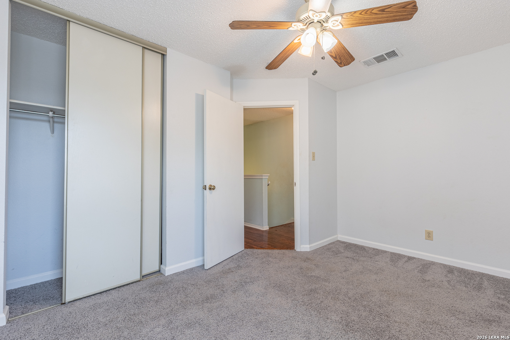 8010 CHESTNUT CAPE DR, Converse, TX 78109