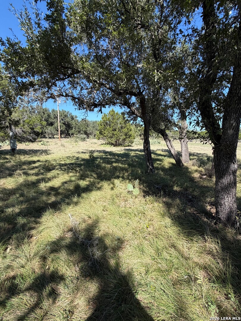 111 Sd 37980, Barksdale, TX 78828