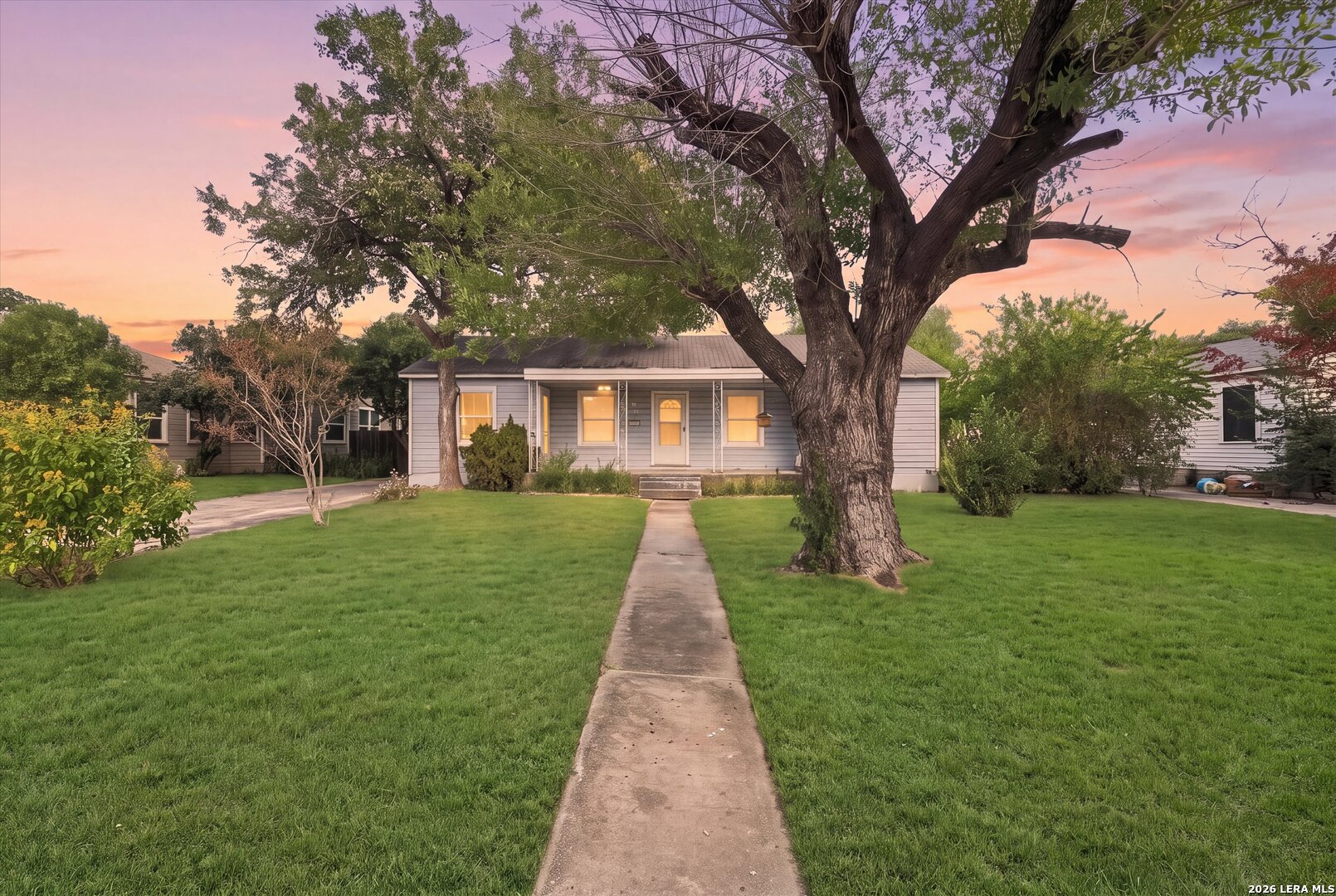 Property photo for 2315 W Mulberry, San Antonio, TX