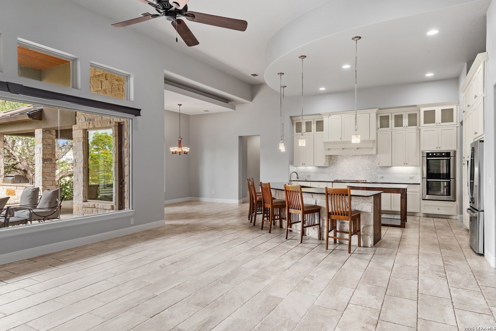 1009 Club House Rd, Kerrville, TX 78028