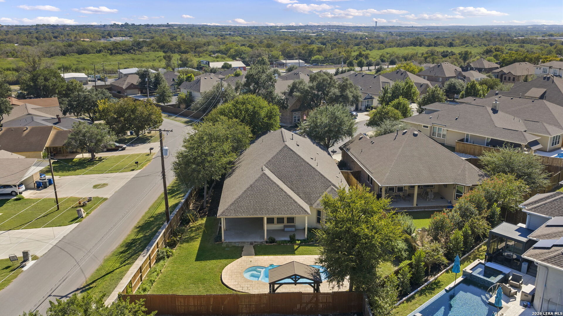 904 BEECHWOOD LN, New Braunfels, TX 78130