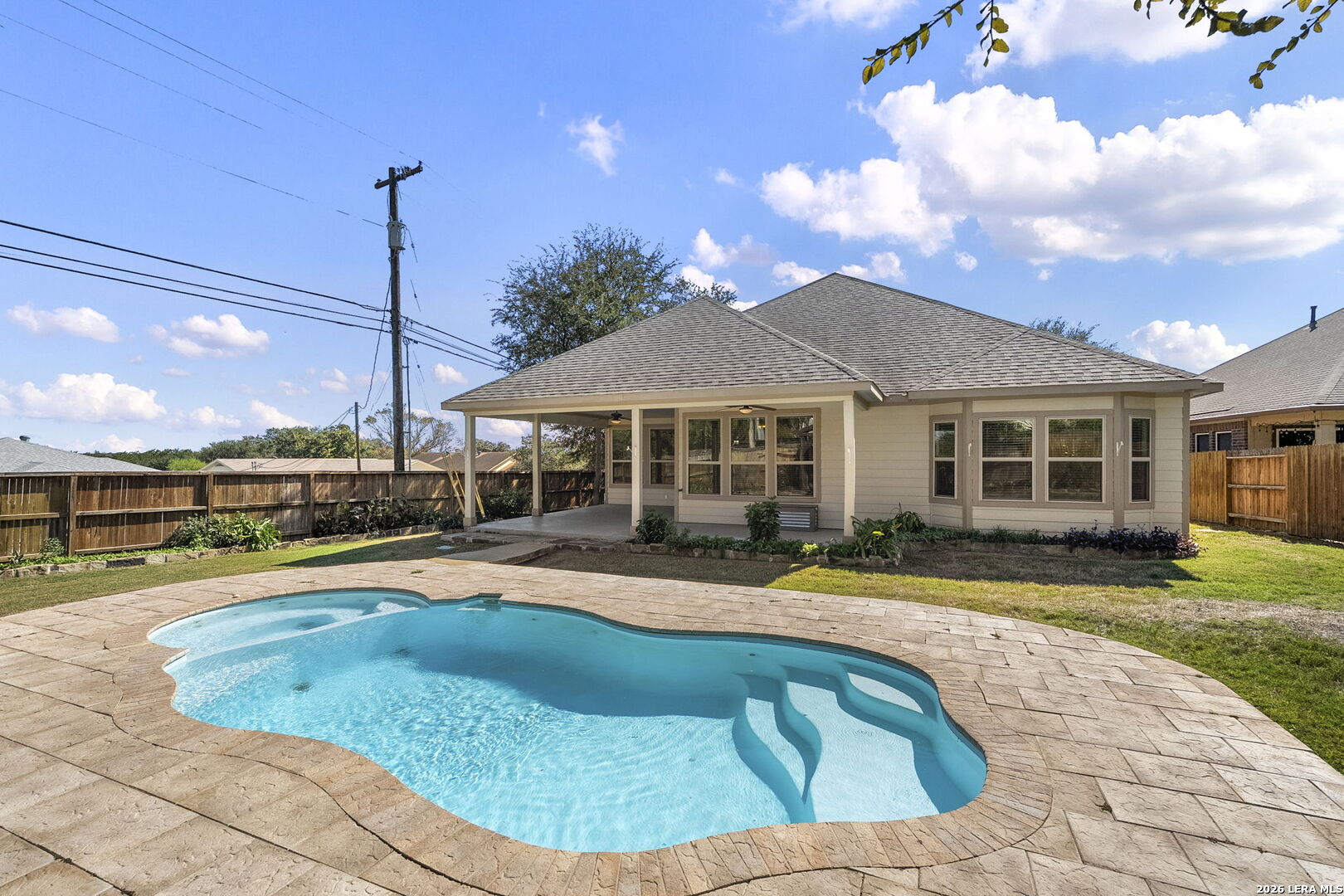 904 BEECHWOOD LN, New Braunfels, TX 78130