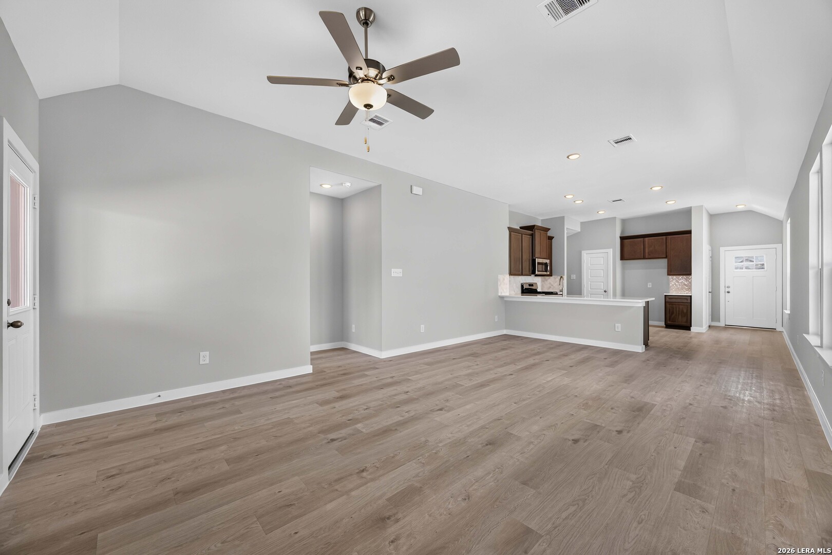 6014 WILLOW POINT BLVD, San Antonio, TX 78219