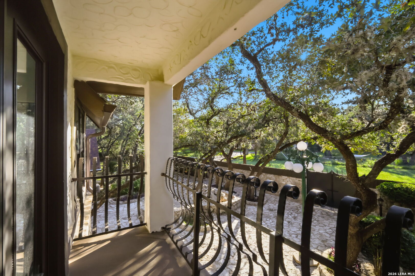 232 MEADOWBROOK DR, Hollywoodpark, TX 78232