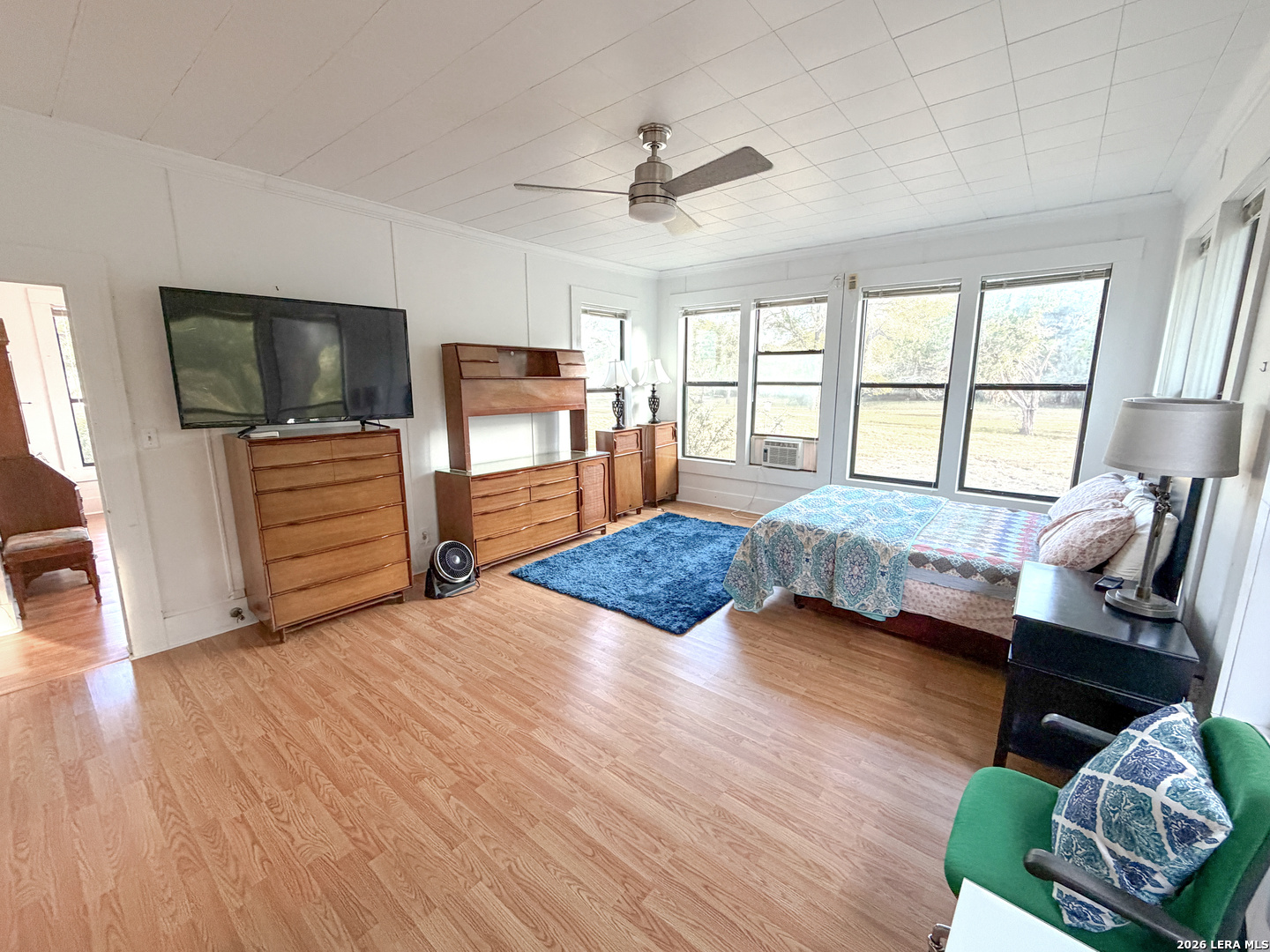 5229 County Road 336, Sabinal, TX 78881