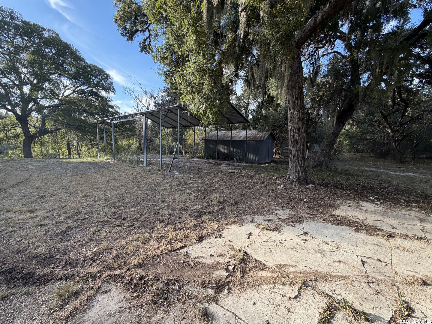 5229 County Road 336, Sabinal, TX 78881