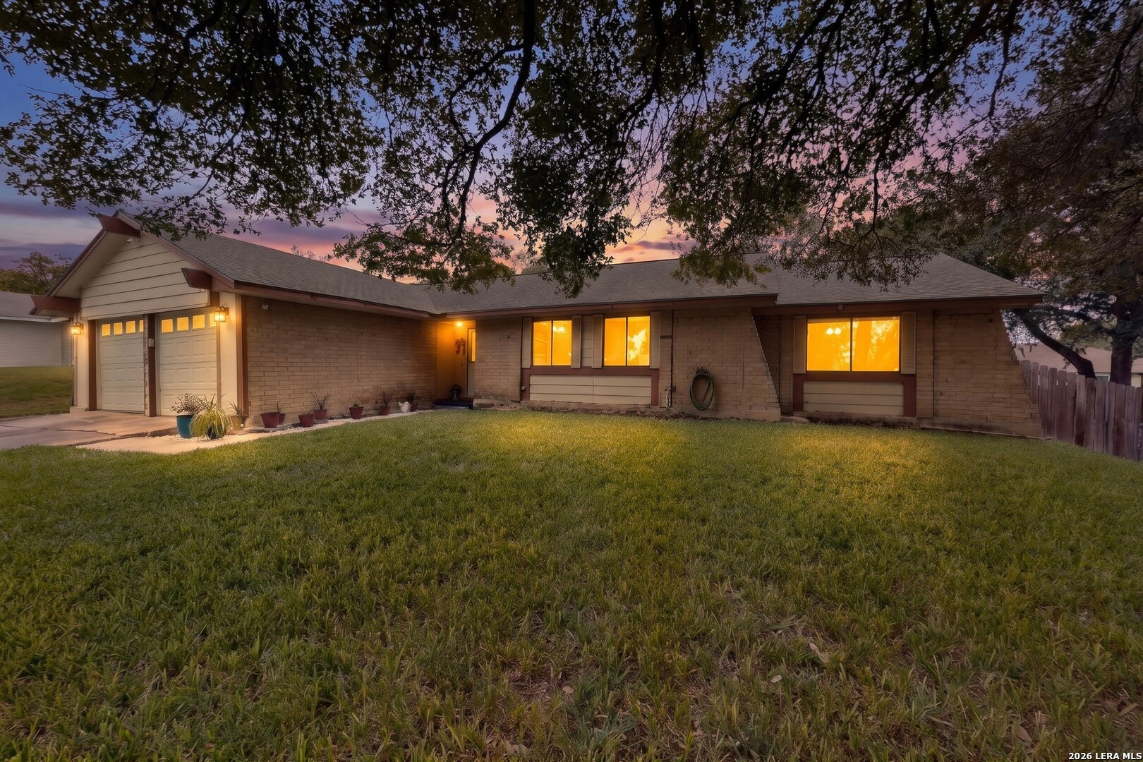 6314 RIDGE TREE DR, San Antonio, TX 78233
